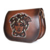 Kožená kabelka s výšivkou MEDUSA, ručne tieňovaná v tmavo hnedej farbe