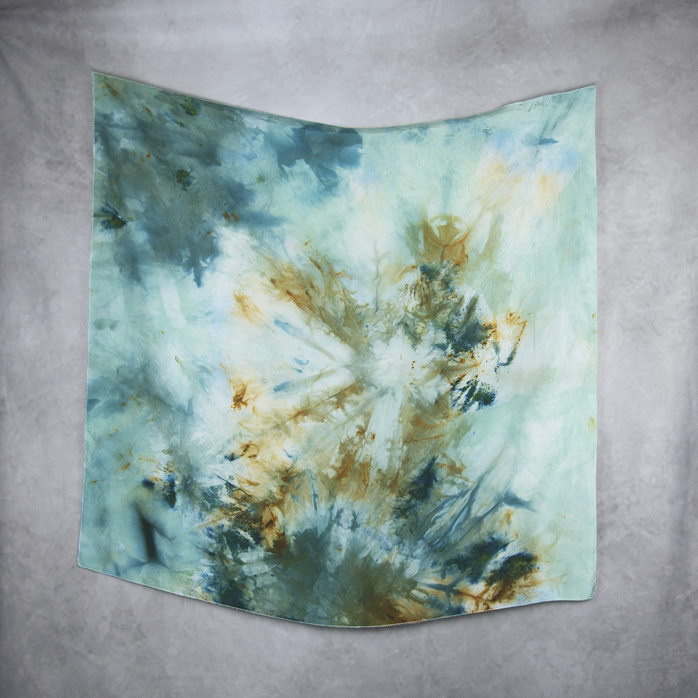 Hodvábna šatka VZOR_90, 85 x 90cm, Vyrobené na Slovensku – Obrázok 2