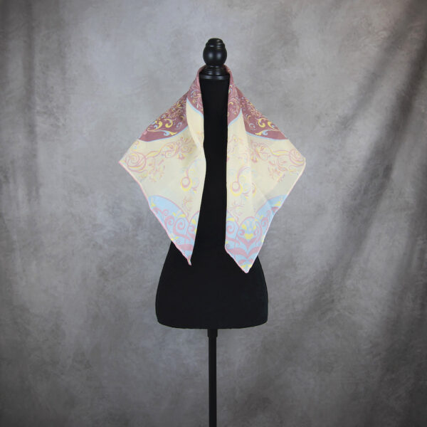 Hodvábna šatka ORNAMENT VZOR_1, 90 x 90cm, Made in SLOVAKIA - Image 3