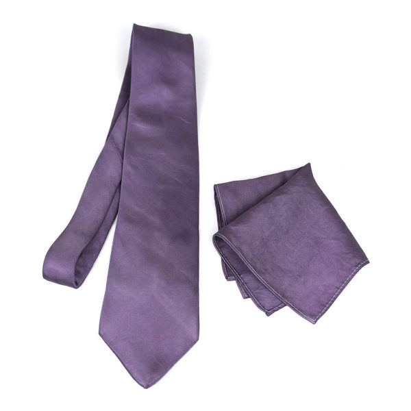 Hodvábna kravata + vreckovka v tmavo fialovej farbe, Slovenská výroba