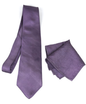 Hodvábna kravata + vreckovka v tmavo fialovej farbe, Slovenská výroba