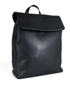 Kožený batoh z hovädzej kože v čiernej farbe