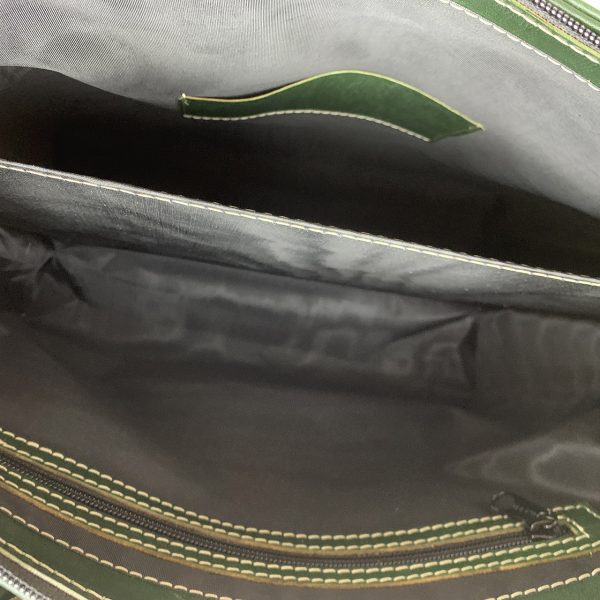 Kožená dámska kabelka SHOPPER ručne tamponovaná a tieňovaná v zelenej farbe - Image 5